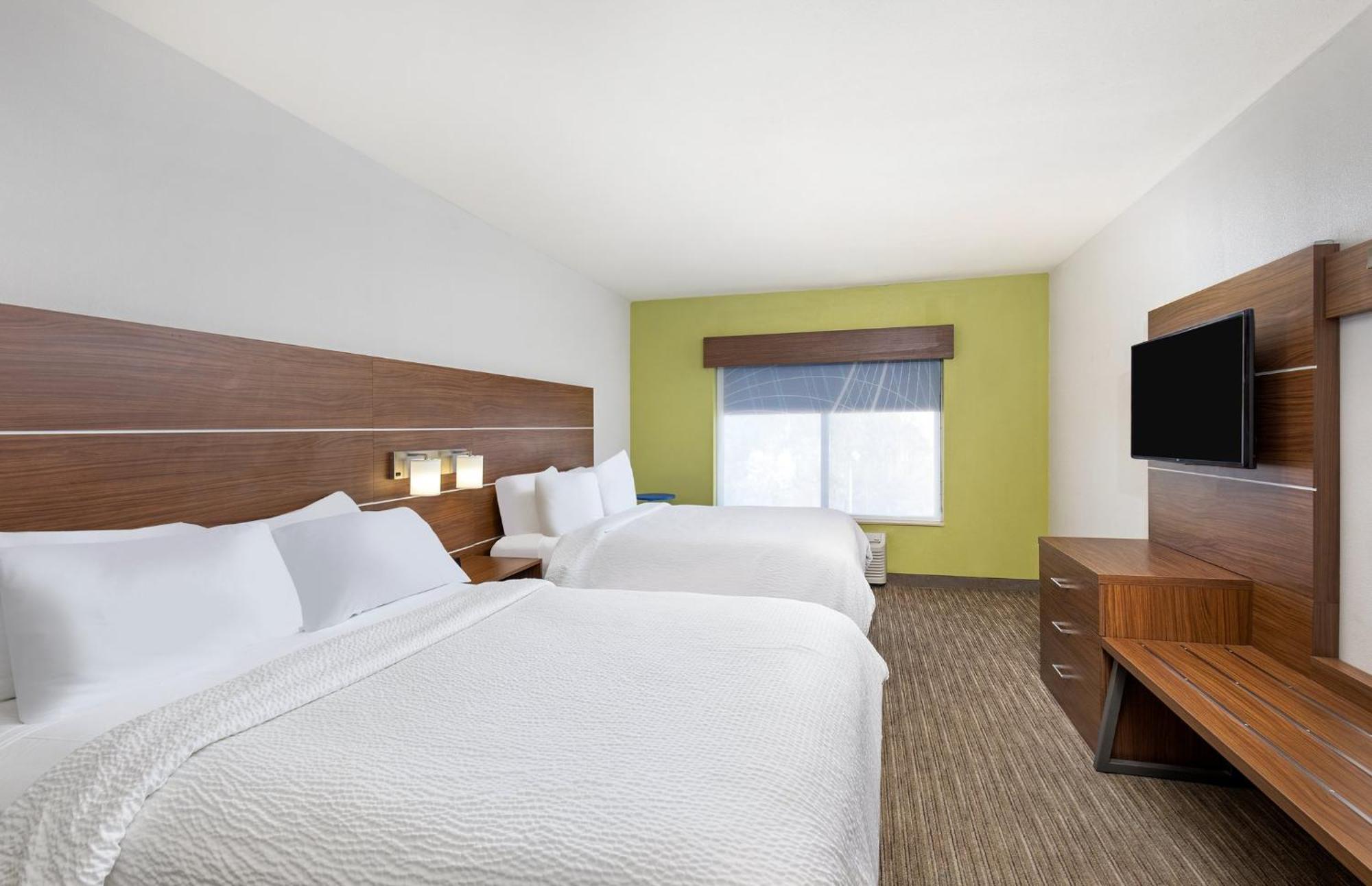 Holiday Inn Express Hotel & Suites Birmingham - Inverness 280 By Ihg Εξωτερικό φωτογραφία